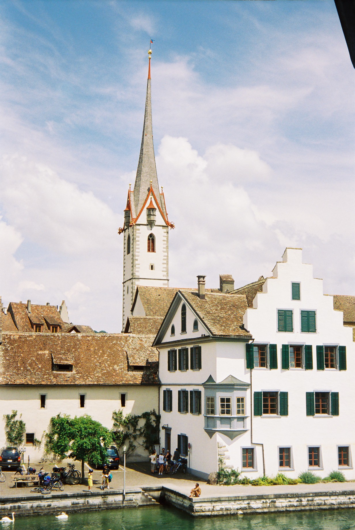 スイスとドイツの国境に点在する宝石たち